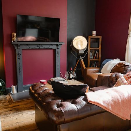 The Bolt Hole - Stratford Upon Avon - Central - Free Offstreet Parking - 2 Bed Luxury Apartment Exteriör bild