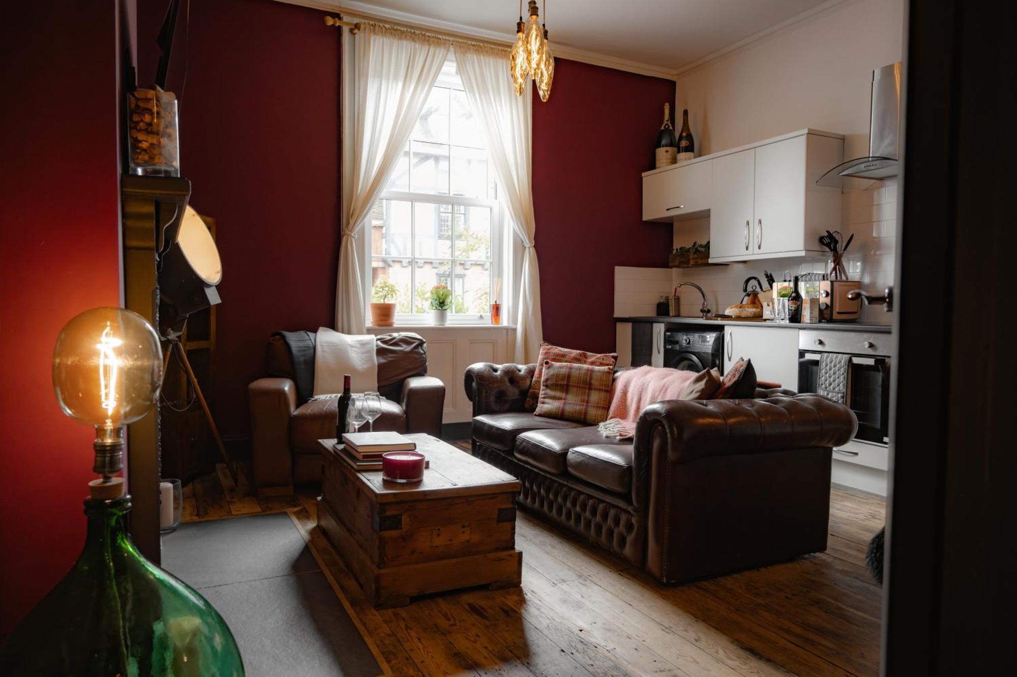 The Bolt Hole - Stratford Upon Avon - Central - Free Offstreet Parking - 2 Bed Luxury Apartment Exteriör bild